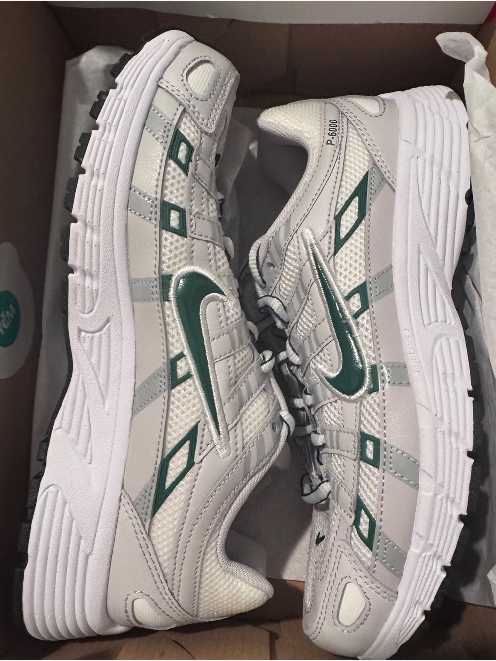 Nike P-6000 NWT